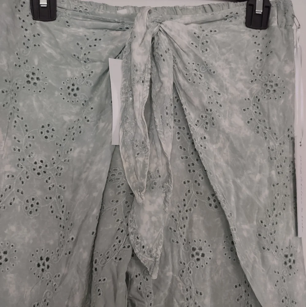 Young Fabulous & Broke Mint Eyelet Wide Leg Pants - Picture 5 of 12